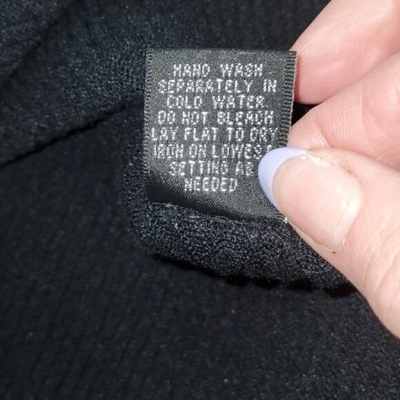 Cyrus‎ Black Knitted Nylon & Rayon Long Sleeve Sz PM Sweater - Picture 7 of 8